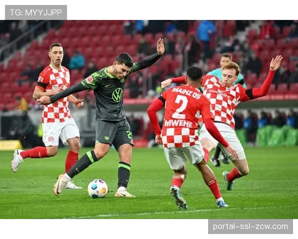 美因茨2-1法兰克福：联赛第27轮，主队主场取胜逃离降级区